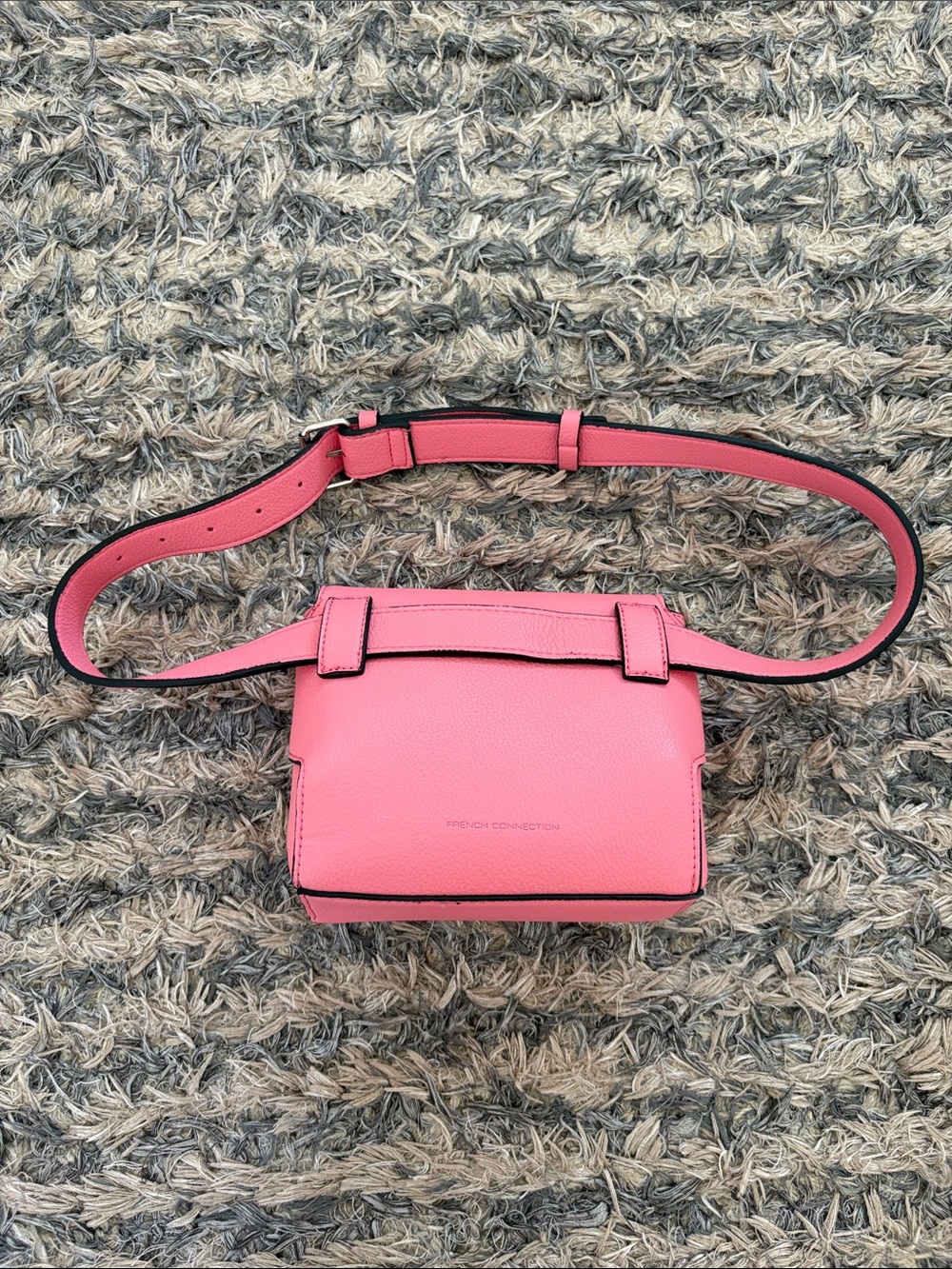 French Connection Pink Pebble PU Crossbody Belt Bag New! - Picture 2 of 12